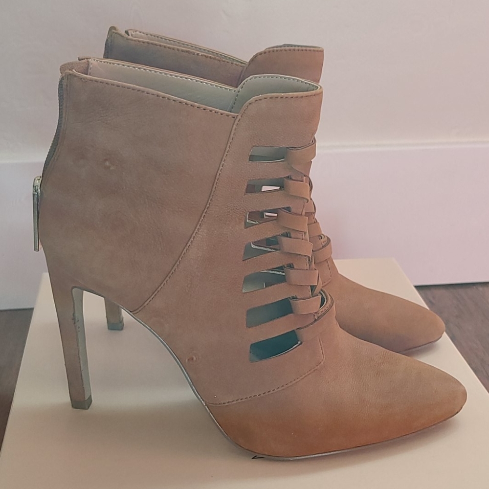 BCBGeneration Coy Booties